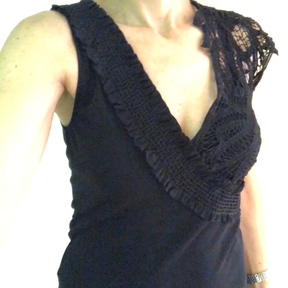 BCBGMaxAzria Tops - Bcbg top with lace and ruffle details